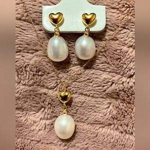 18k Real Gold with Fresh Water Pearl from Japan